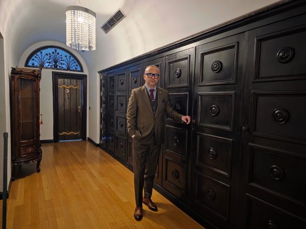 Eduard Petrescu, expert în generare de lead-uri calificate până la 90%, explică de ce fără automatizarea vânzărilor prin EkoGroup.ro nu mai poți concura în 2025